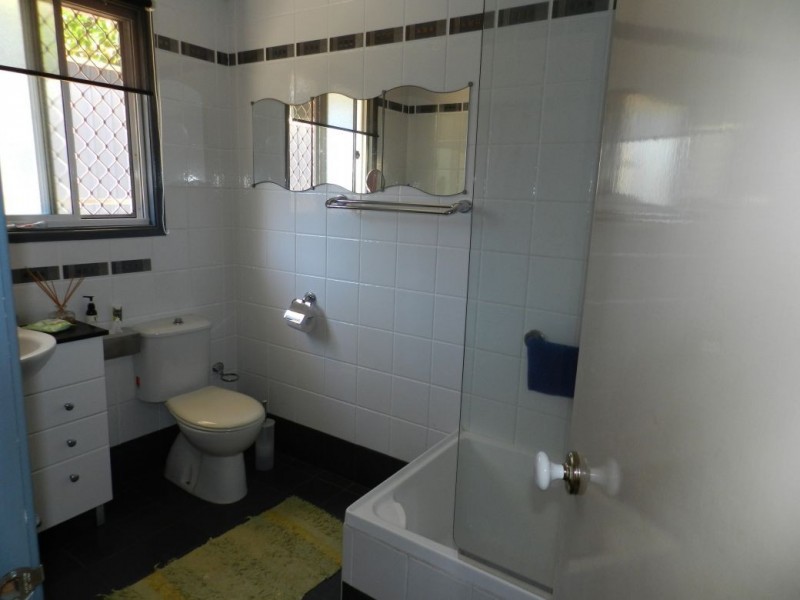 25 Tamarind Drive, Bellingen NSW 2454