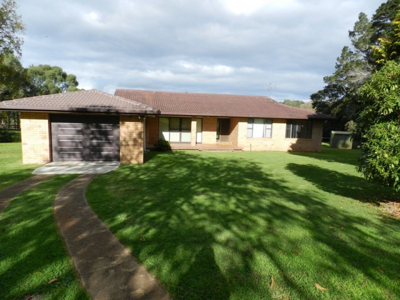 8 Rosewood Road, Dorrigo NSW 2453