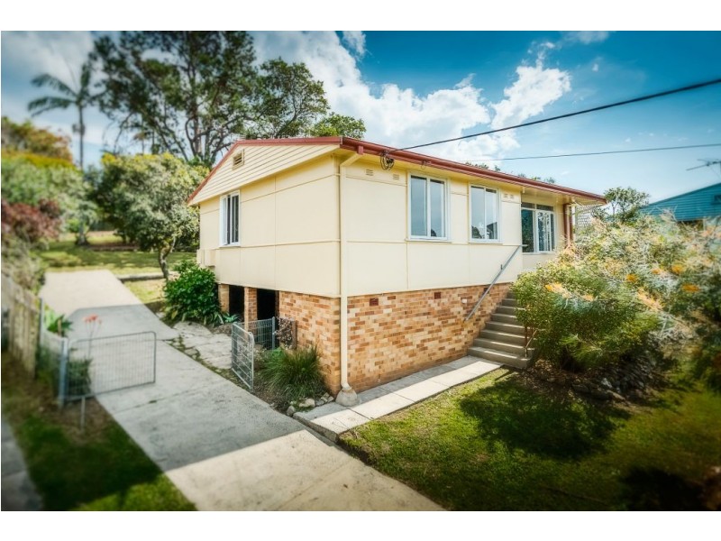 11 Lourdes Av, Urunga NSW 2455