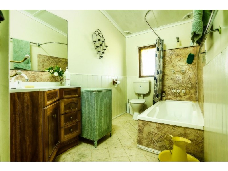 92 Hains Lane, BRIERFIELD,, Bellingen NSW 2454