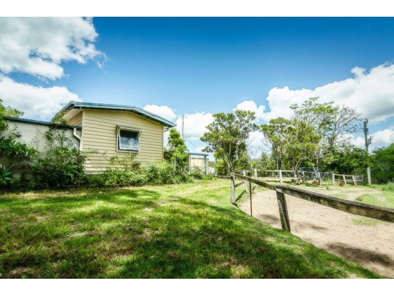 92 Hains Lane, BRIERFIELD,, Bellingen NSW 2454