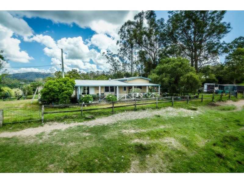 92 Hains Lane, BRIERFIELD,, Bellingen NSW 2454