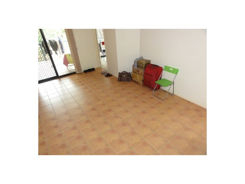 11 195 Gladstone Road, Highgate Hill QLD 4101