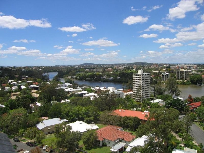 31/8 Doris Street, West End QLD 4101