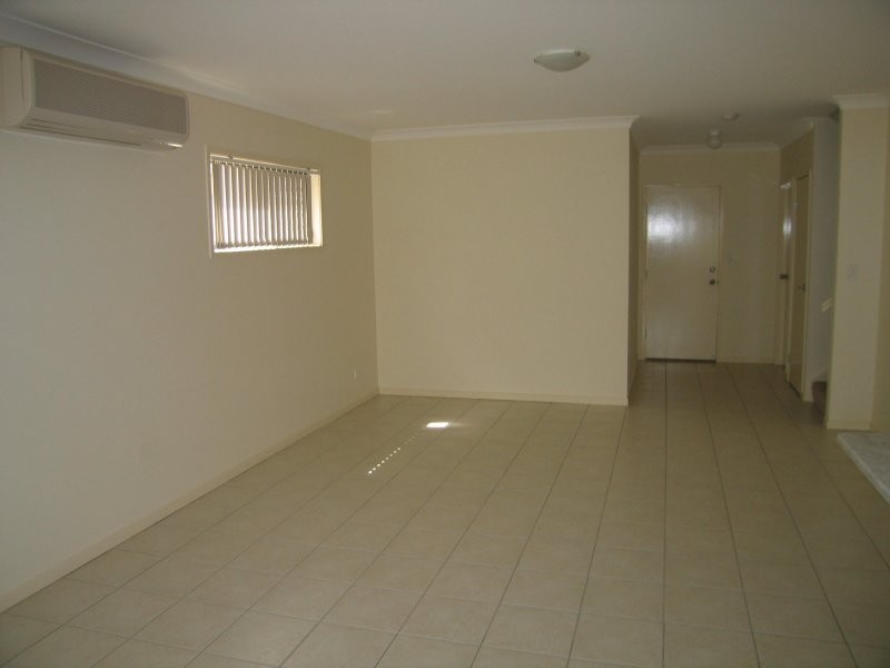 8/48 Halcomb Street, Zillmere QLD 4034