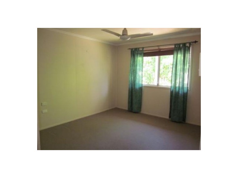 11 Boorana Street, Thorneside QLD 4158