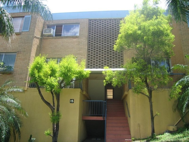 8/15 Jones Street, Highgate Hill QLD 4101