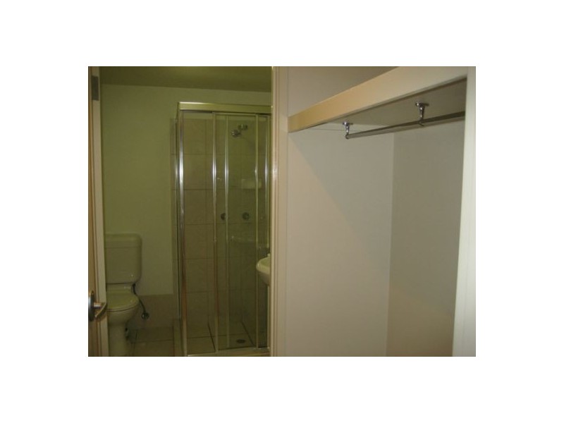 2/472 Wynnum Road, Morningside QLD 4170