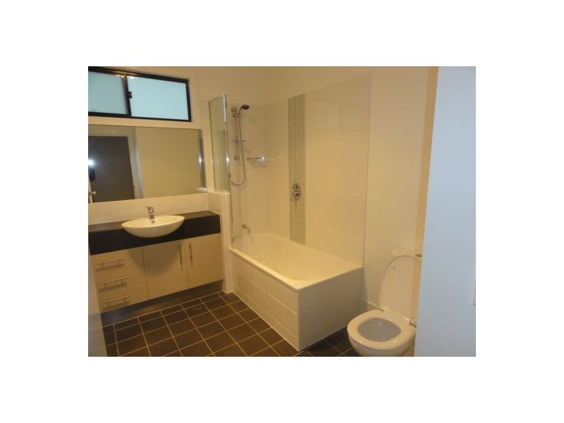 36 Gregory St, Taringa QLD 4068