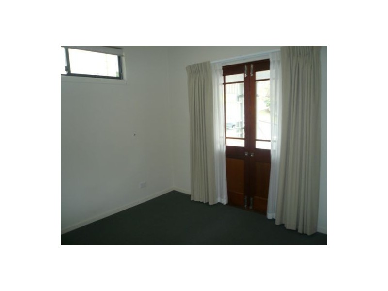 36 Gregory St, Taringa QLD 4068