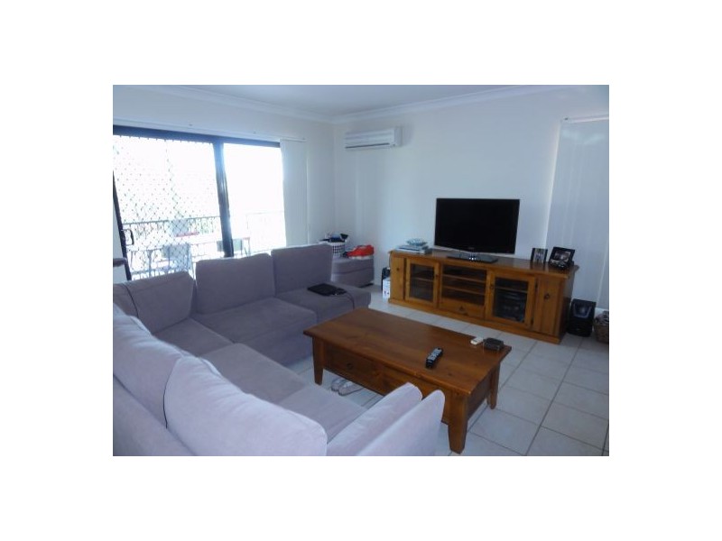 4 97 Wallace Street, Chermside QLD 4032