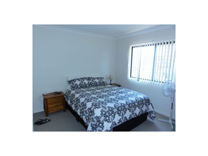 4 97 Wallace Street, Chermside QLD 4032