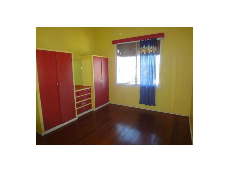 14 Lackey Street, Coorparoo QLD 4151