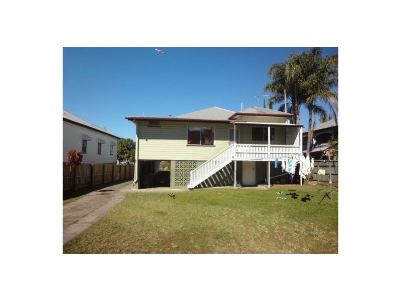 14 Lackey Street, Coorparoo QLD 4151