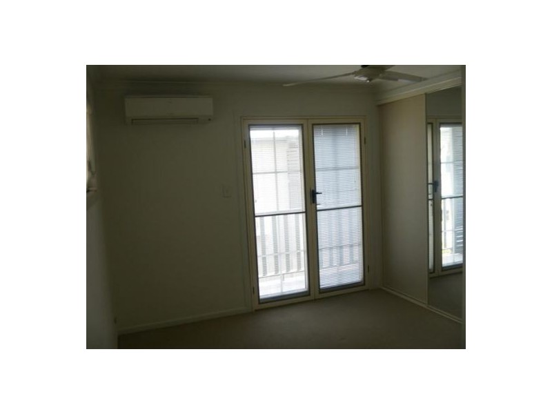 4/24 Cambridge, Bulimba QLD 4171