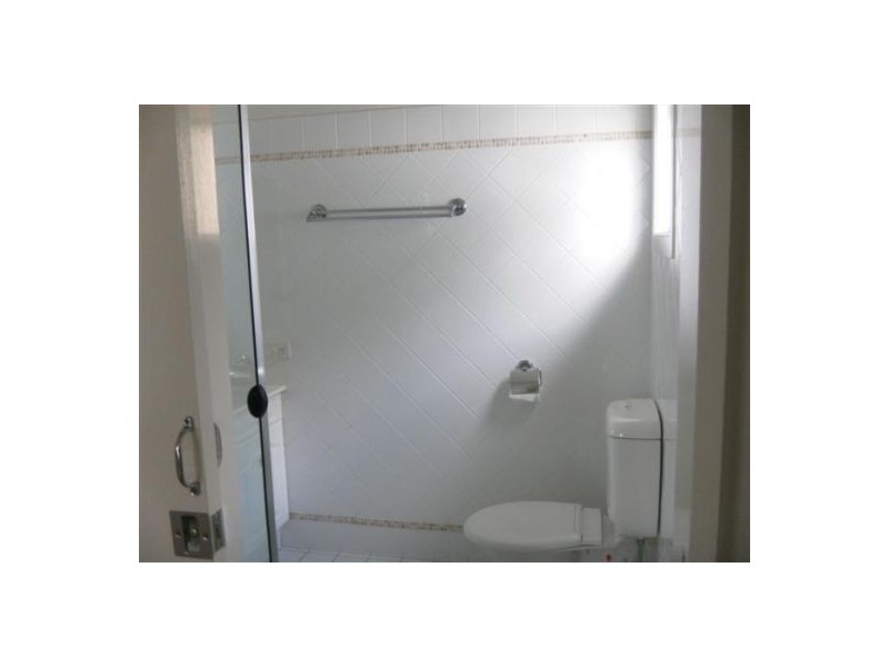 4/24 Cambridge, Bulimba QLD 4171