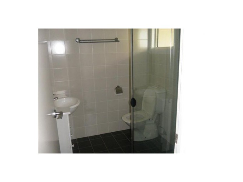 4/24 Cambridge, Bulimba QLD 4171