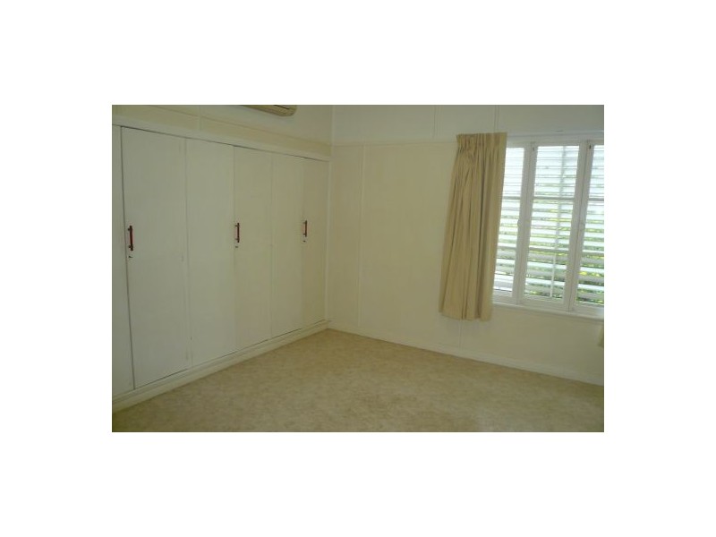 76 Effingham Street, Tarragindi QLD 4121