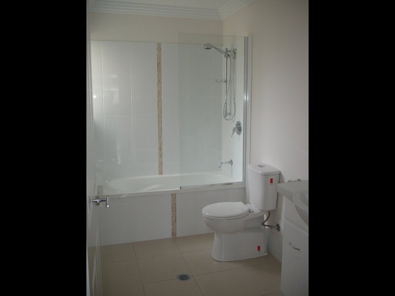 2 76 Gillies Street, Zillmere QLD 4034