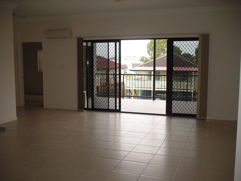 2 76 Gillies Street, Zillmere QLD 4034