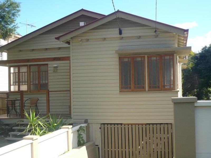 1 27 Cameron, Fairfield QLD 4103