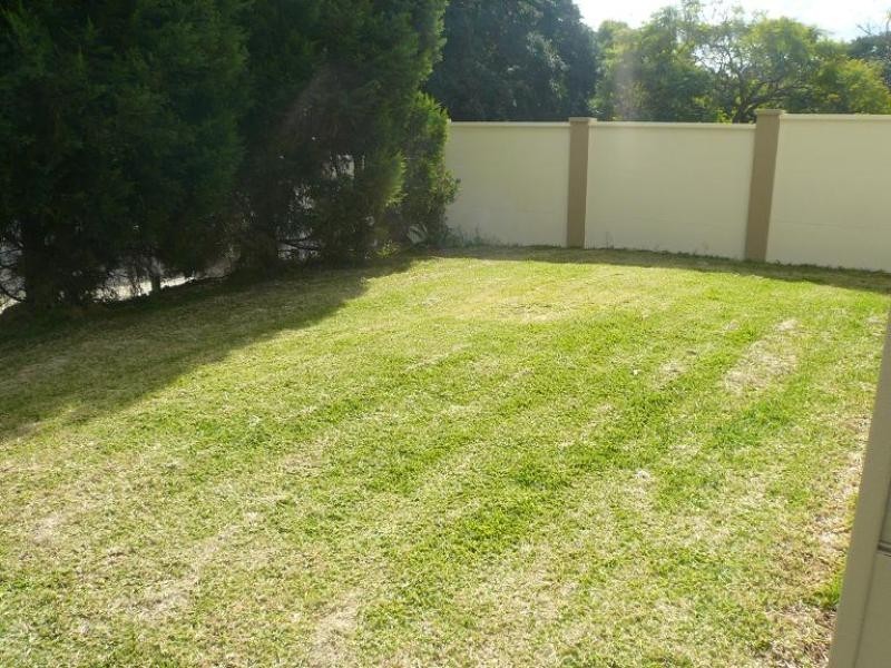 1 27 Cameron, Fairfield QLD 4103