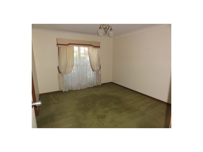 65 Janda Street, Robertson QLD 4109