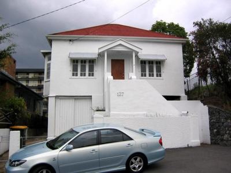 127 Gladstone Road, Highgate Hill QLD 4101