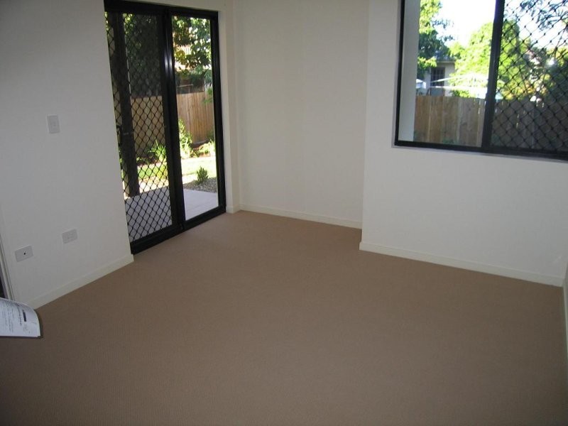 2/11 Onslow Street, Ascot QLD 4007