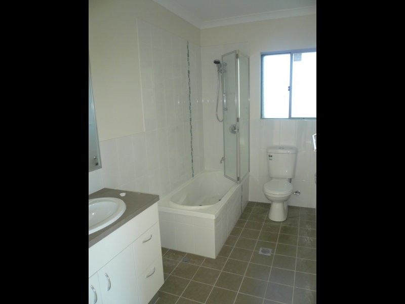 2/65 Handford Road, Zillmere QLD 4034