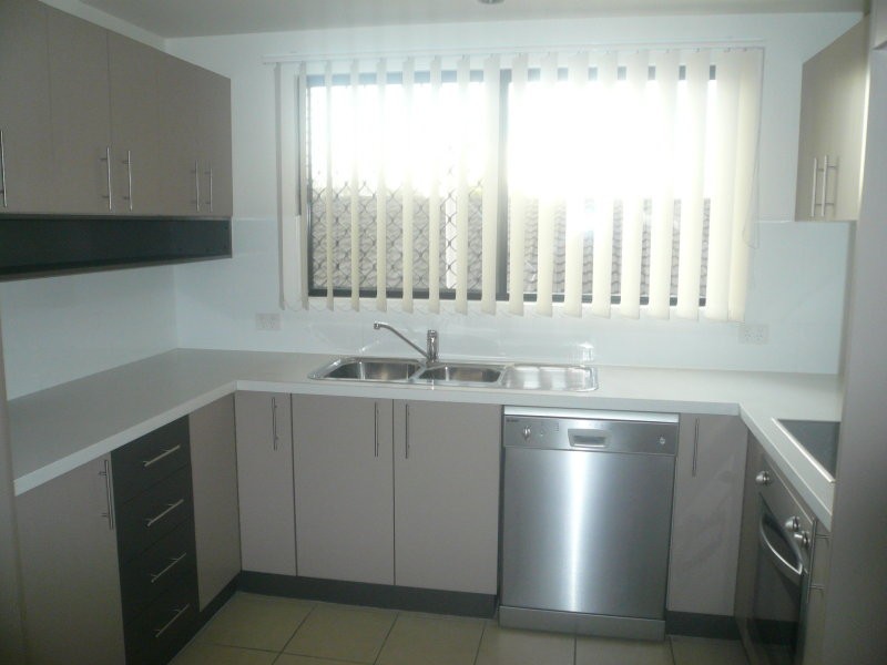 4/33 Hows Road, Nundah QLD 4012