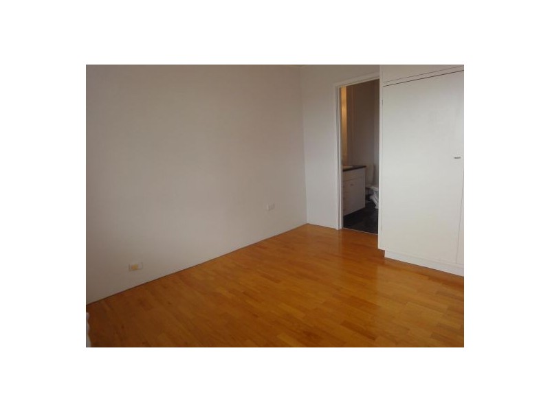 28 2 Gertrude Street, Highgate Hill QLD 4101