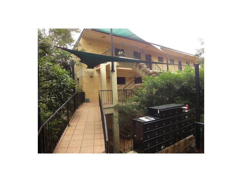28 2 Gertrude Street, Highgate Hill QLD 4101