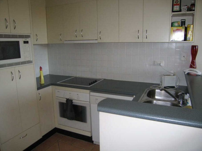 318/220 Cnr Melbourne Street & Edmonstone Street, West End QLD 4101