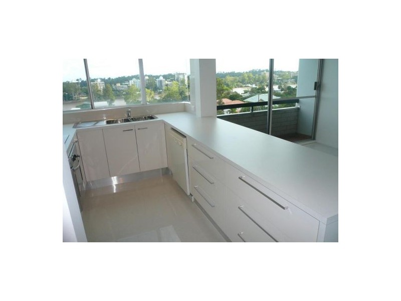 9/8 Doris Street, Highgate Hill QLD 4101