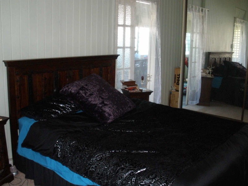 24 Hampstead Road, Highgate Hill QLD 4101
