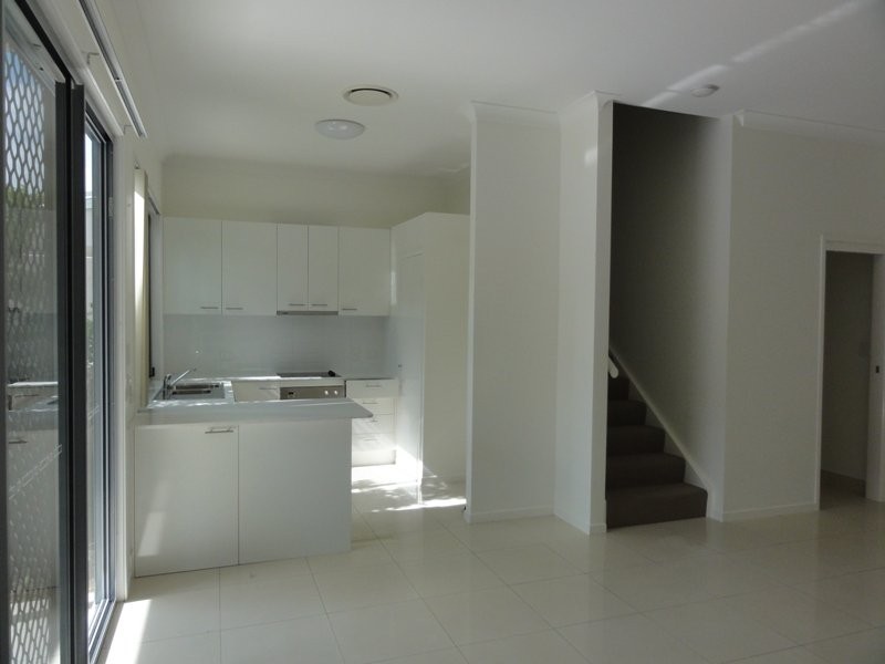 4/42 Julia Street, Wavell Heights QLD 4012
