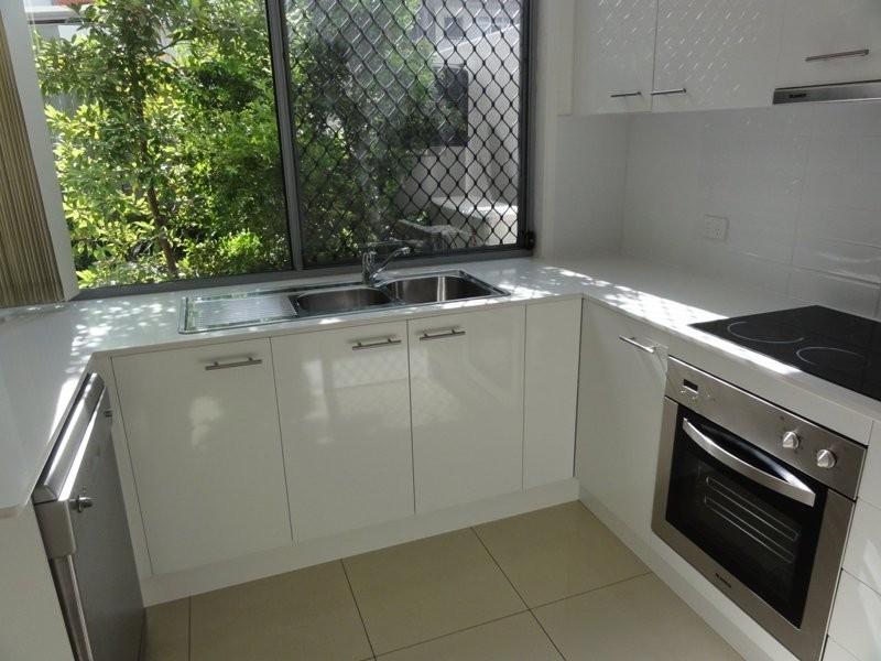 4/42 Julia Street, Wavell Heights QLD 4012