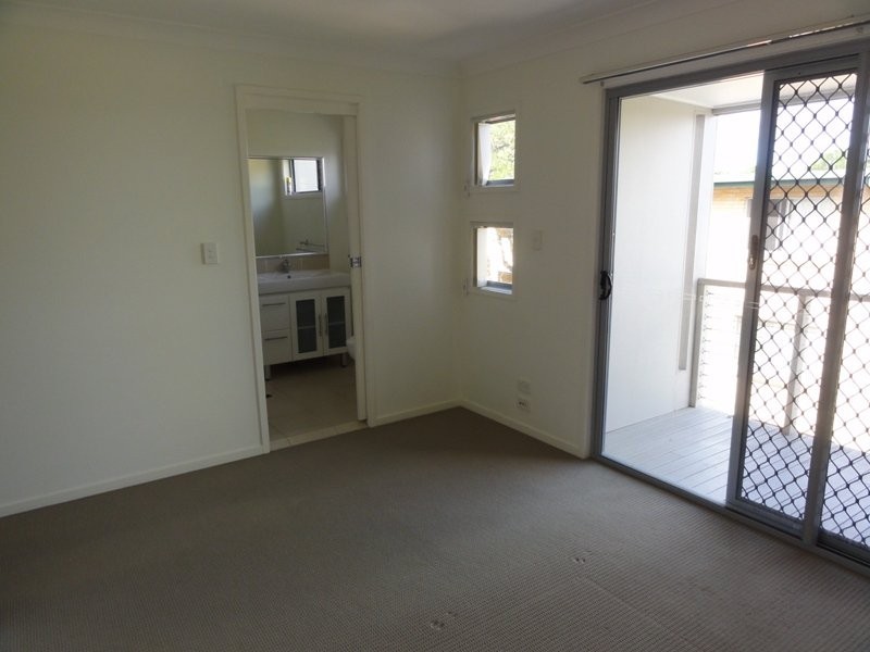 4/42 Julia Street, Wavell Heights QLD 4012