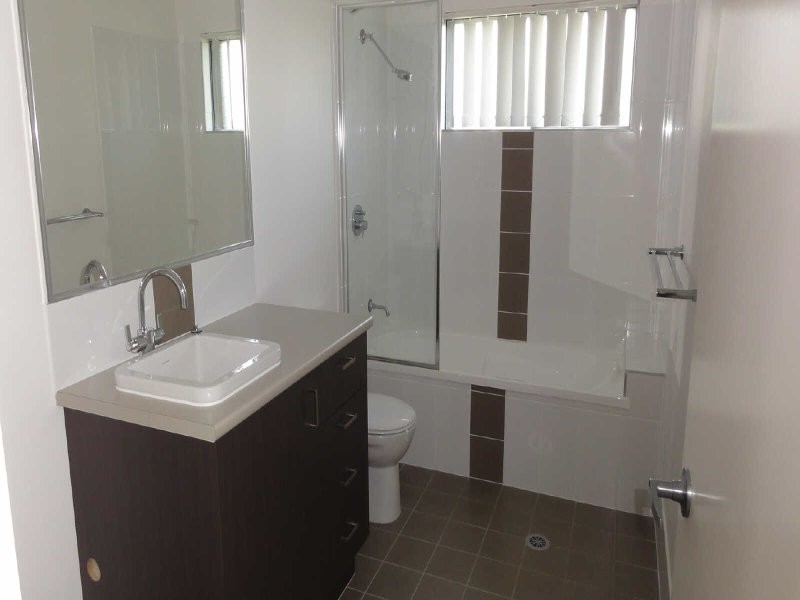 1/106 Gillies Street, Zillmere QLD 4034