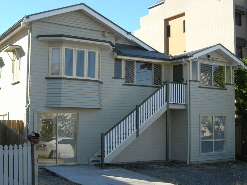 2 34 Bell Street, Kangaroo Point QLD 4169