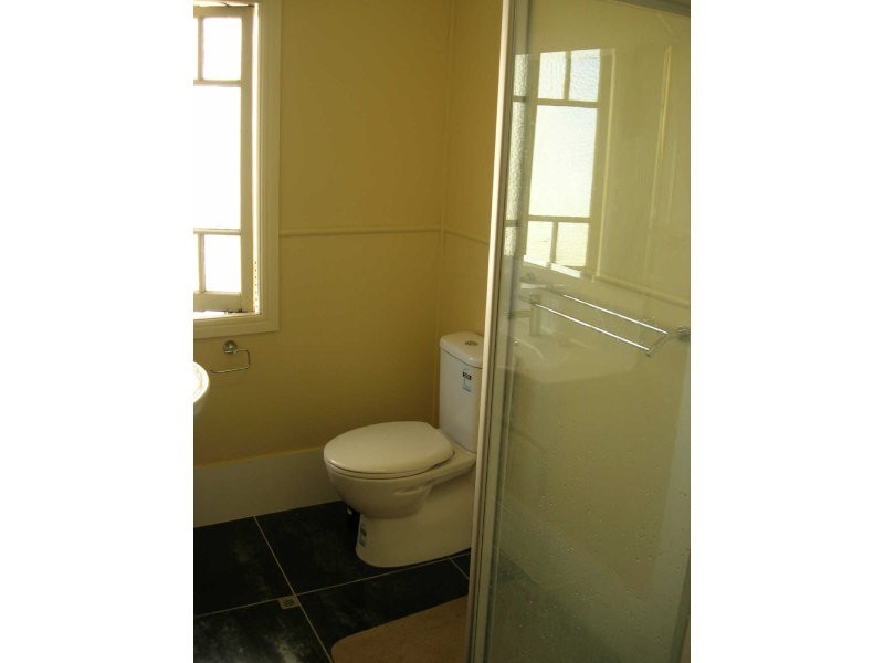 2 34 Bell Street, Kangaroo Point QLD 4169