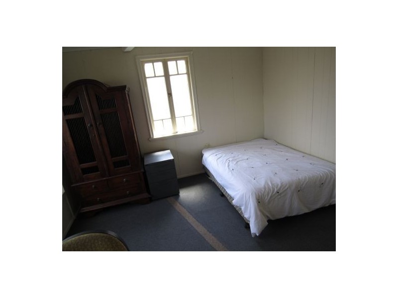 2 34 Bell Street, Kangaroo Point QLD 4169