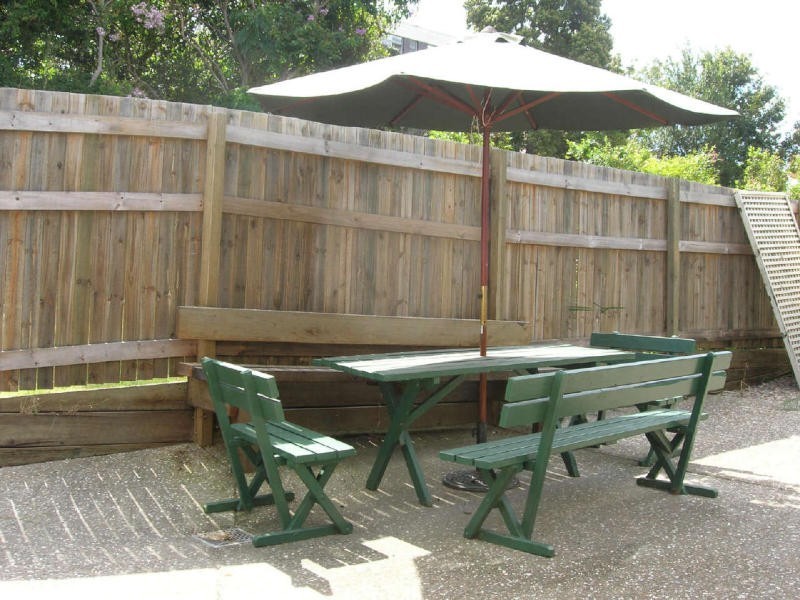 2 34 Bell Street, Kangaroo Point QLD 4169