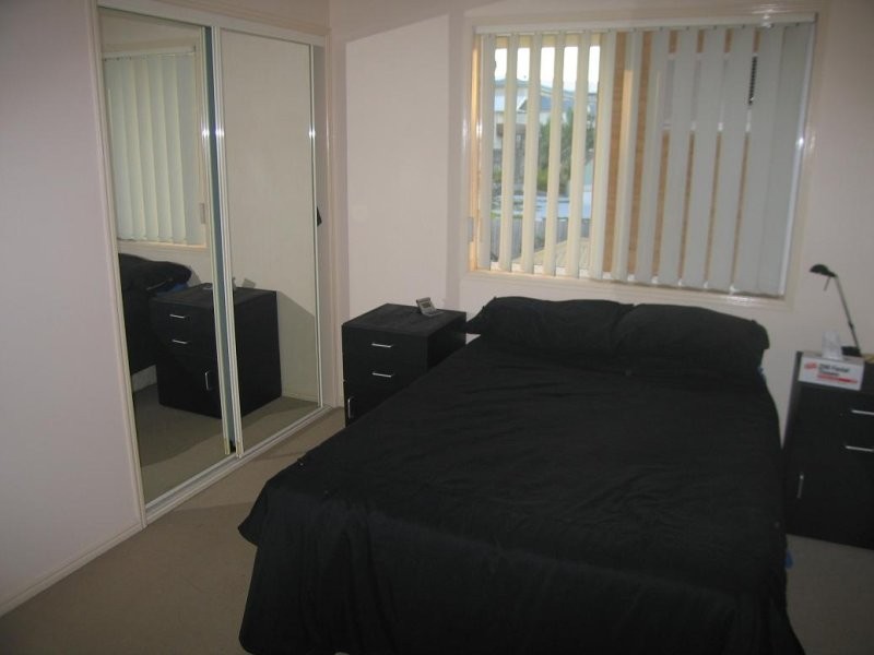 4/12 Camberwell Street, East Brisbane QLD 4169