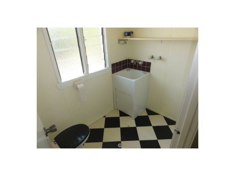 81 White Street, Graceville QLD 4075