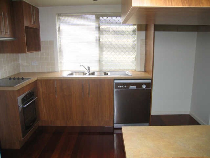 2/19 Western Avenue, Chermside QLD 4032