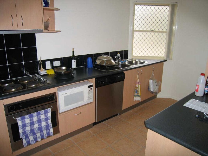 2/36 Beverley Street, Morningside QLD 4170