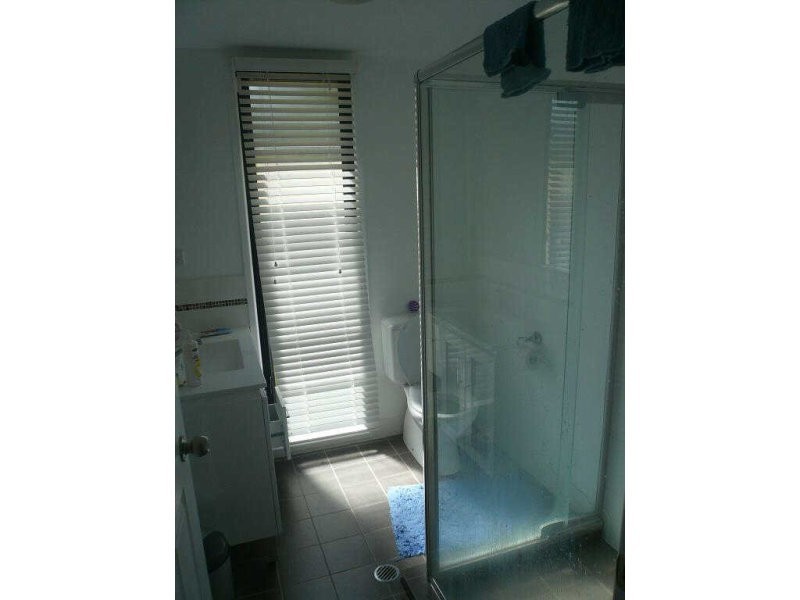 2/27 Cameron Street, Fairfield QLD 4103