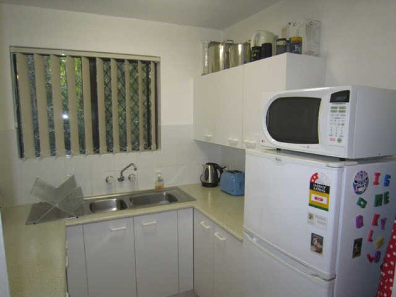 3 9 Miller Street, West End QLD 4101